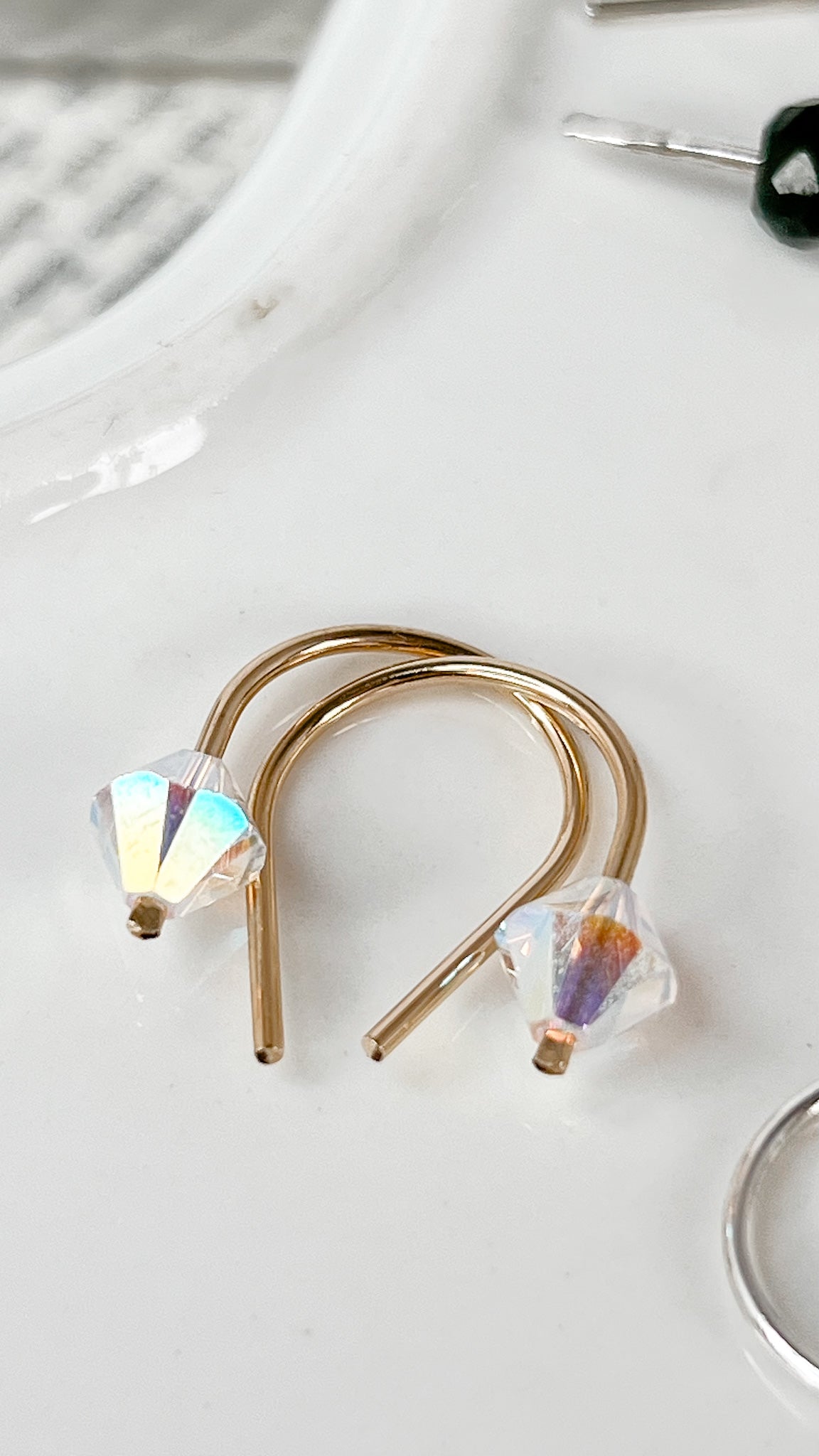 Arch Earrings