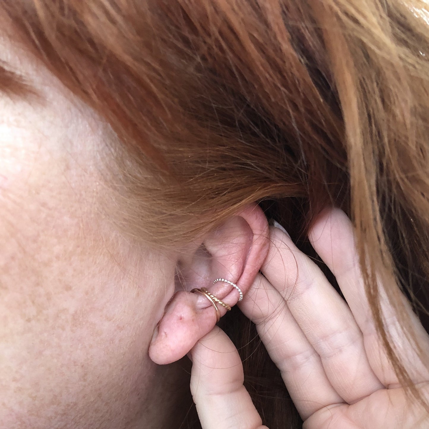 Conch wire ear cuff